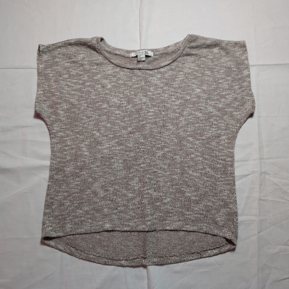 Forever 21 Shirt Women's Small Beige Thin Sweater Top Short Sleeve Crew Neck Tee
